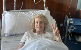 Copertina di Antonella Clerici: “Dovevo controllare una cisti ovarica, da lì è partito uno tsunami. Mi hanno operata d’urgenza”
