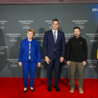epa11412859 Swiss Federal President Viola Amherd (L) poses with President Pedro Sanchez Perez-Castejon of Spain (C) and Ukraine’s President Volodymyr Zelensky (R) during the Summit on Peace in Ukraine, in Stansstad near Lucerne, Switzerland, 15 June 2024. International heads of state gather on 15 and 16 June at the Buergenstock Resort in central Switzerland for the two-day Summit on Peace in Ukraine.  EPA/ALESSANDRO DELLA VALLE / POOL                     EDITORIAL USE ONLY  EDITORIAL USE ONLY