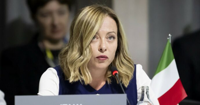 Ucraina, al summit sulla pace in Svizzera Giorgia Meloni sta coi bellicisti. Brics e Golfo si sfilano