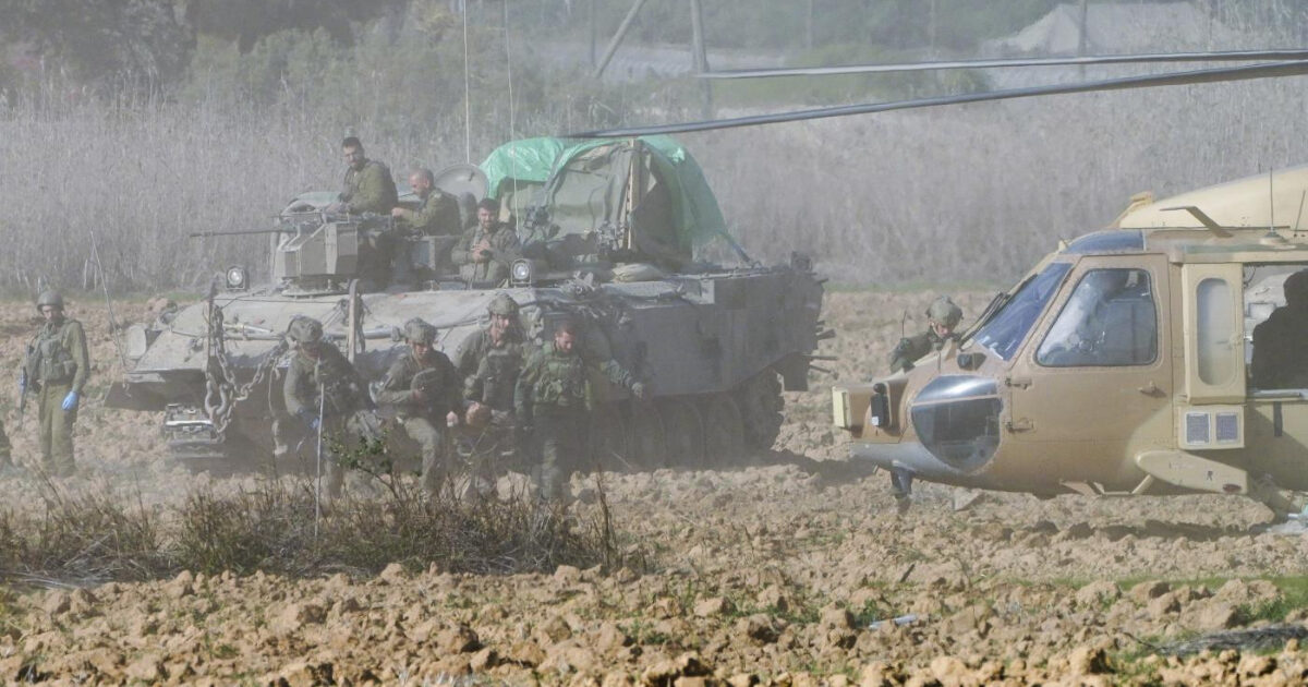 Israele pronta ad aprire il fronte libanese, piani di guerra “approvati e validati”. Il ministro Katz: “Sarà guerra totale”