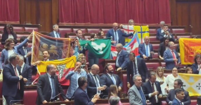L’Autonomia ora è legge. Ma FI del Sud si ribella