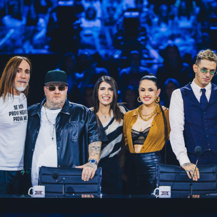 Palinsesti Sky, la Finale X Factor per la prima volta in Piazza del Plebiscito a Napoli, su Tv8 sbarca la Uefa Champions League: ecco tutti gli show in arrivo