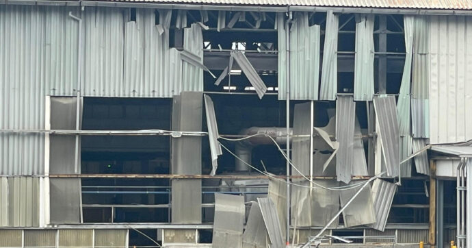 Bolzano, esplosione in una fabbrica di alluminio: sei feriti con ustioni, quattro gravi