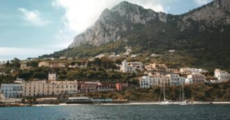 Copertina di Sequestrata condotta esplosa a Castellammare che aveva lasciato Capri e Sorrento senz’acqua: si indaga per “pericolo colposo d’inondazione”