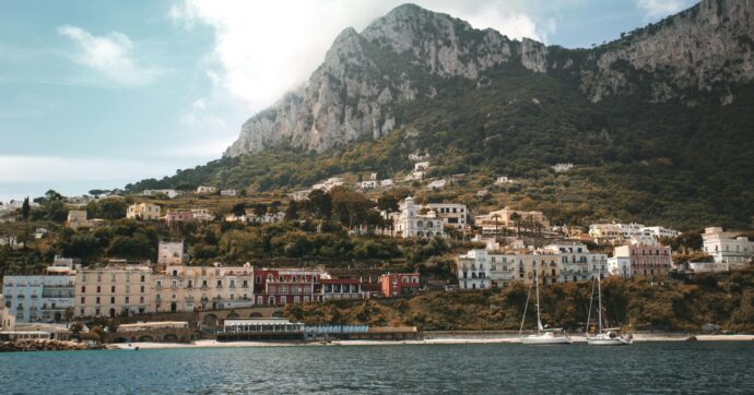 Capri, ripristinata la fornitura d’acqua. Revocata l’ordinanza del sindaco aveva “chiuso” l’isola ai turisti