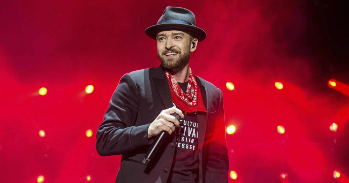 Timberlake fuori 