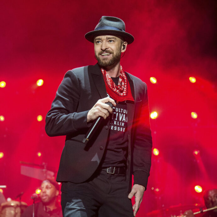 Justin Timberlake compare sul palco dopo l’arresto, ma un video virale dello scorso maggio fa discutere e preoccupa i fan: “In evidente stato di alterazione”