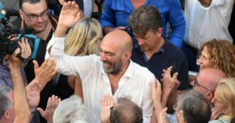 Copertina di Bari, Vito Leccese è il nuovo sindaco: dopo il cappotto alle destre, la prossima sfida è governare la città col campo largo