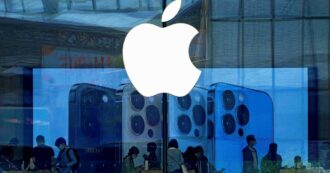 Copertina di Apple chiede all’Ue di cancellare il regolamento sui mercati digitali. La replica: “Non c’è alcuna intenzione di farlo”