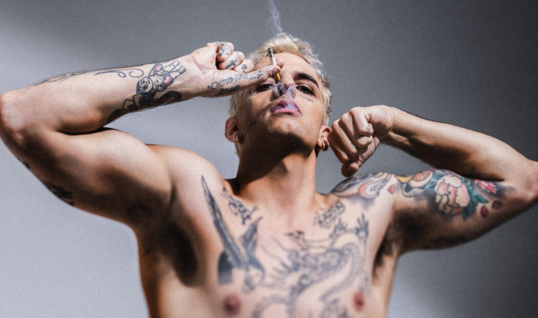 “Se mi sono pentito di Mille? Non ero convinto di cantarla”: il retroscena di Achille Lauro sul tormentone 2021 e con Fedez non si seguono più sui social