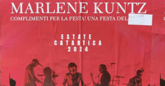 Copertina di Marlene Kuntz censurati dal Comune di Milano, via la parola “ca**o” dai manifesti. La band spegne le polemiche: “Nulla di grave. Ci sarà più gusto a cantarla insieme dal vivo”