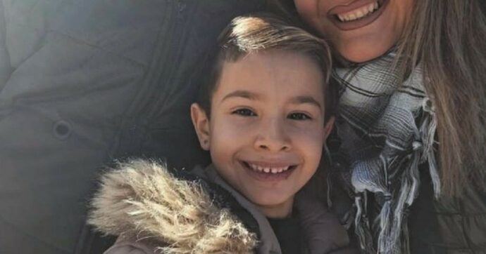 Colpito da tavolo  di metallo in casa: muore a 8 anni