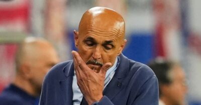 Copertina di Spalletti rivela: “Con De Laurentiis non ci siamo più sentiti. A Totti dovevo delle precisazioni”