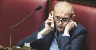 Copertina di “Fassino chi?”:  Piero è ormai fuori dai radar  dopo il caso duty-free