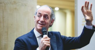 Copertina di Zaia introduce una tassa da 50 milioni di euro e la maggioranza si spacca: “Vuole pagare così la Pedemontana?”. Critiche da FI e FdI