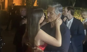 Copertina di Fiorello si commuove alla festa dei 18 anni della figlia Angelica: tante parole affettuose e un ballo da sogno