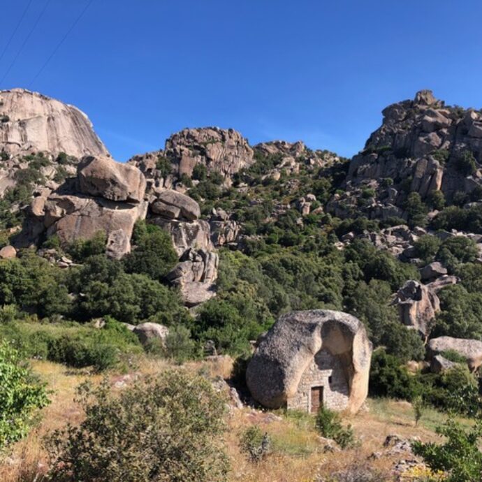 Sardegna segreta: la nostra guida alla scoperta di territori selvaggi e della “Blue Zone” dove vivono gli ultracentenari