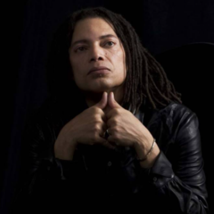 “Per il successo devi essere freddo, cattivo, devi fare contenti quelli che comandano, subire il loro controllo… Ecco cosa mi diceva Prince”: parla Terence Trent D’Arby (oggi Sananda Maitreya)