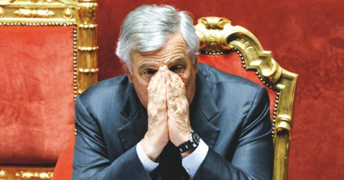 Governatori, famiglia B. e il “Giornale”: Tajani ora teme di perdere Forza Italia