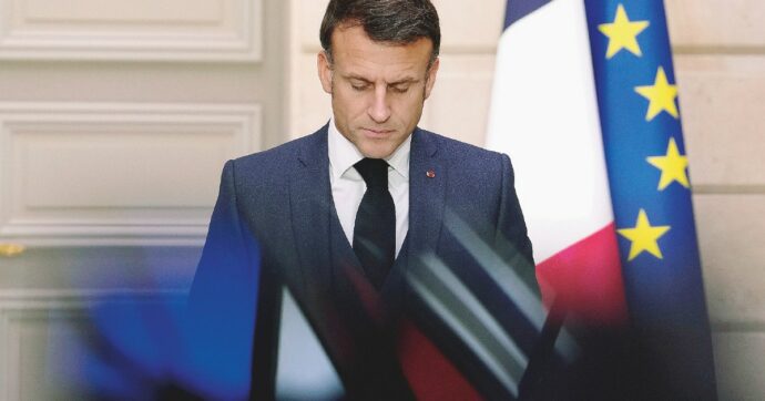 Francia, desistenze Macron-sinistra anti Le Pen: sono più di 200