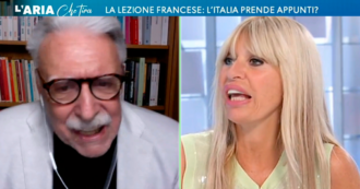 Copertina di Il politologo Revelli sbotta con Alessandra Mussolini: “Stia al suo posto quando parlano gli altri, lei è veramente insopportabile”. Su La7