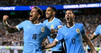 Copertina di Copa America, il VAR la combina grossa: l’Uruguay elimina gli Stati Uniti con un gol in fuorigioco – Video