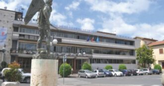 Copertina di Aprilia, le intercettazioni: “Con noi funziona tutto, conosciamo le pecore nere”