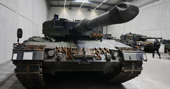 Maxi commessa del governo italiano alla tedesca Rheinmetall per 550 carri armati. Pronti 20 miliardi e una joint venture con Leonardo