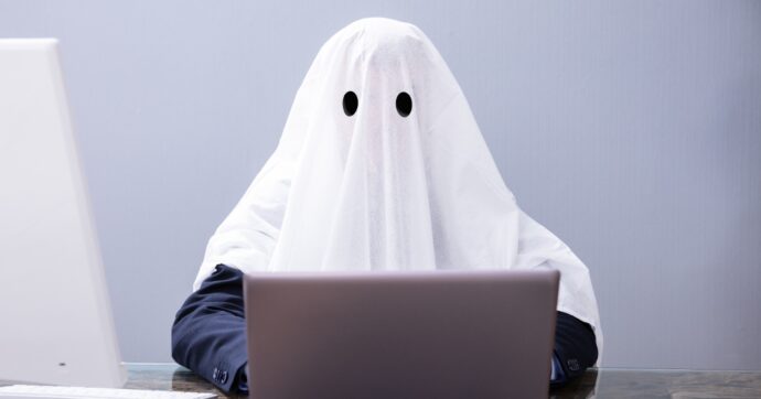 Copertina di Se state pensando di fare ‘ghosting’, ecco la domanda che dovreste farvi