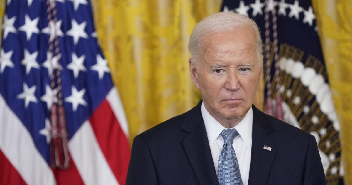 Anche il settimanale Economist scarica Joe Biden: “Faccia un passo indietro per il bene dell’America”
