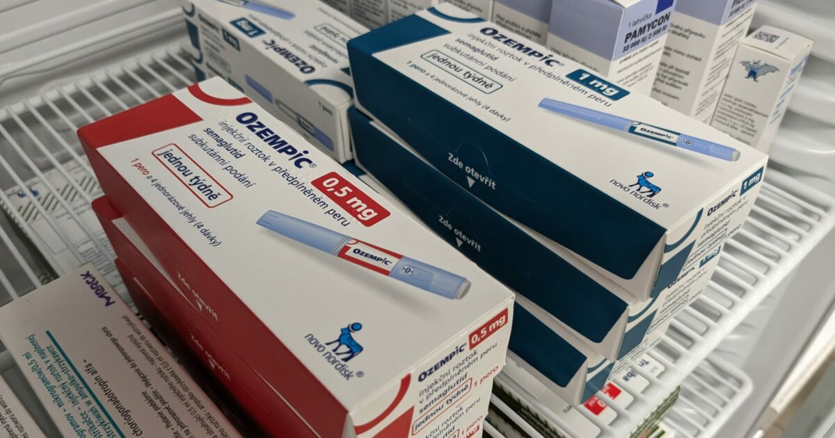 “Ho finto di pesare 85 chili e di avere il diabete per comprare l’Ozempic sul mercato nero”: così i siti aggirano i controlli e vendono questo farmaco