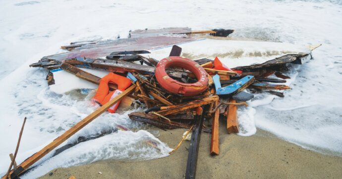 Cutro, scafista siriano condannato a 20 anni