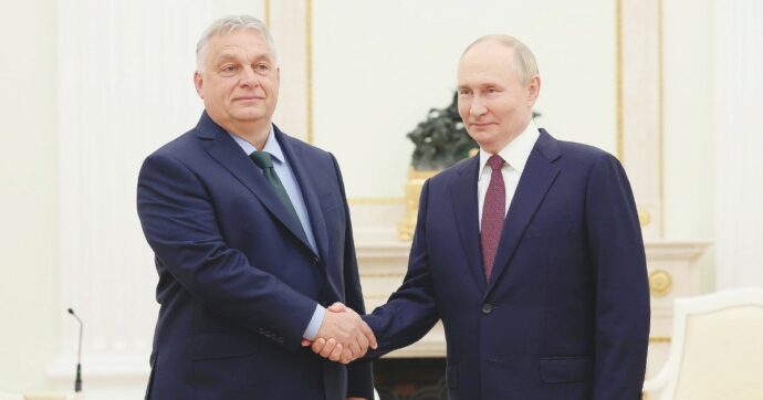 Orbán da Putin fa infuriare l’Ue. Ma la Nato: “Noi lo sapevamo”