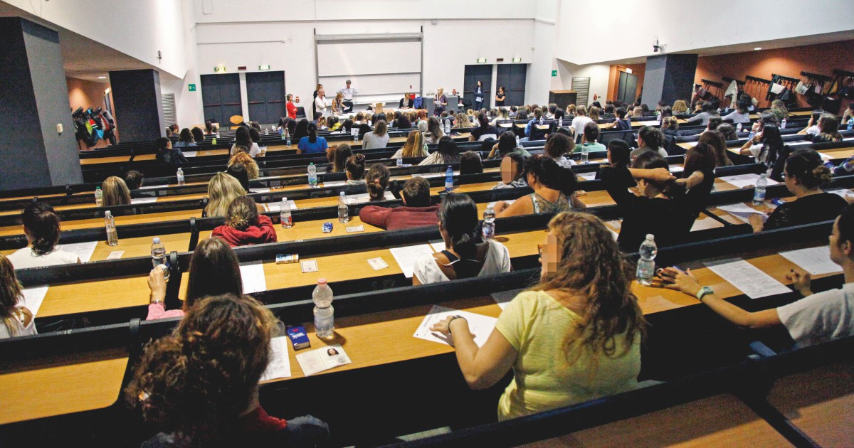 Bonus affitto per studenti fuori sede, i requisiti per ottenere il mini contributo riservato a chi studia lontano da casa Bonus affitto per studenti fuori sede, i requisiti per ottenere il mini contributo riservato a chi studia lontano da casa