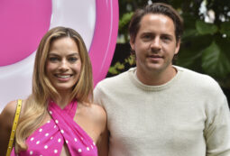 Copertina di Margot Robbie è diventata mamma: è nato il primo figlio della star di Barbie e Tom Ackerley
