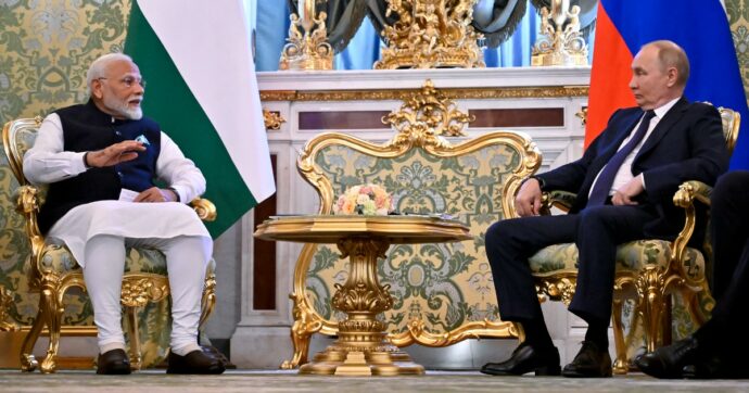 Modi vede Putin: “Tra noi fiducia e rispetto”. Sempre più forte il legame tra India e Russia (nonostante la corte degli Usa a Nuova Delhi)