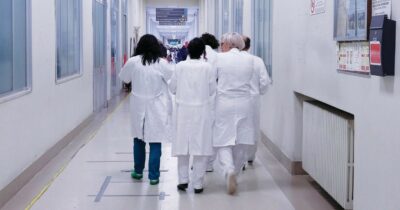 Copertina di Turni di notte e nei festivi e riposi mancati: sei medici dovranno essere risarciti dall’Asl del Molise con 300mila euro