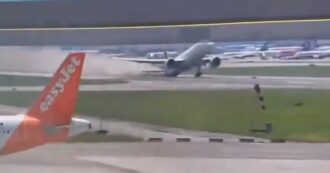 Copertina di Malpensa, aereo della compagnia cilena Latam urta la pista per centinaia di metri durante il decollo: costretto all’atterraggio d’emergenza