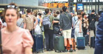 Copertina di I mille mondi di sotto dietro lo specchio di Milano Centrale