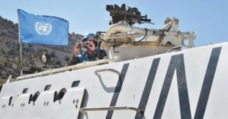 Copertina di Libano, gli alpini tra il fuoco incrociato di Hezbollah e Israele