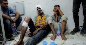 Copertina di Gaza, morti in un raid israeliano 4 operatori umanitari. E sui negoziati Bibi alza la posta