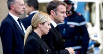 Copertina di Migranti, aborto, smorfie e spauracchi: le relazioni complicate tra Giorgia e Manu