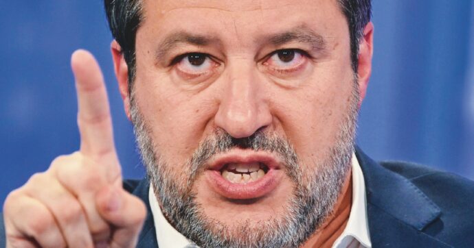 Copertina di Salvini, Santanchè&C: la destra tutta insulti e botte dà dei violenti agli altri 