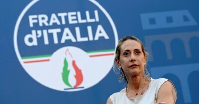 Copertina di Lombardia, Fontana conferma sottosegretaria sfiduciata dall’Aula. Majorino (Pd): “Ricattato da Arianna Meloni e FdI”