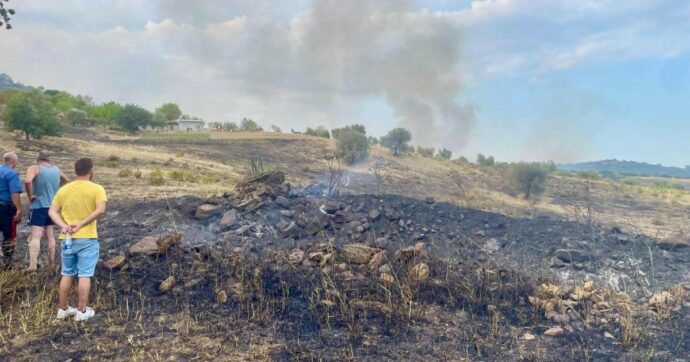 Morti due pompieri mentre aiutavano una famiglia