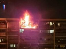 Copertina di Incendio doloso in un condominio di Nizza: 7 morti, 3 sono bambini “piccoli”. La polizia segue una “pista criminale”