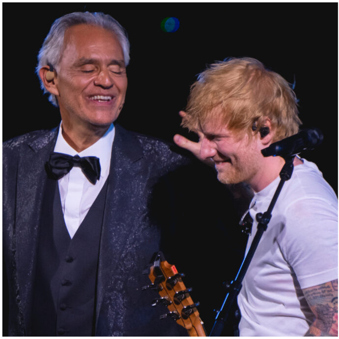 Hollywood e il gotha della musica ai piedi di Andrea Bocelli: il monologo Will Smith, il sorriso di Ed Sheeran, le emozioni di Tiziano Ferro con Laura Pausini