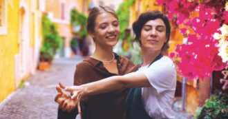 Copertina di Venezia e le vite in bilico sopra la follia del mondo