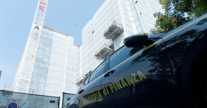 Milano, il giudice sequestra 3 torri: “Permessi illegali”