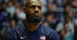 Copertina di Parigi 2024, LeBron James portabandiera degli Stati Uniti: “Per un ragazzo di Akron questa responsabilità significa tutto”